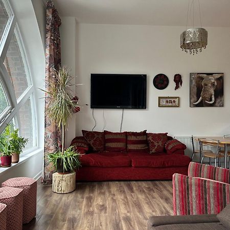 Stunning 2 bedroom apartment Glasgow Eksteriør bilde