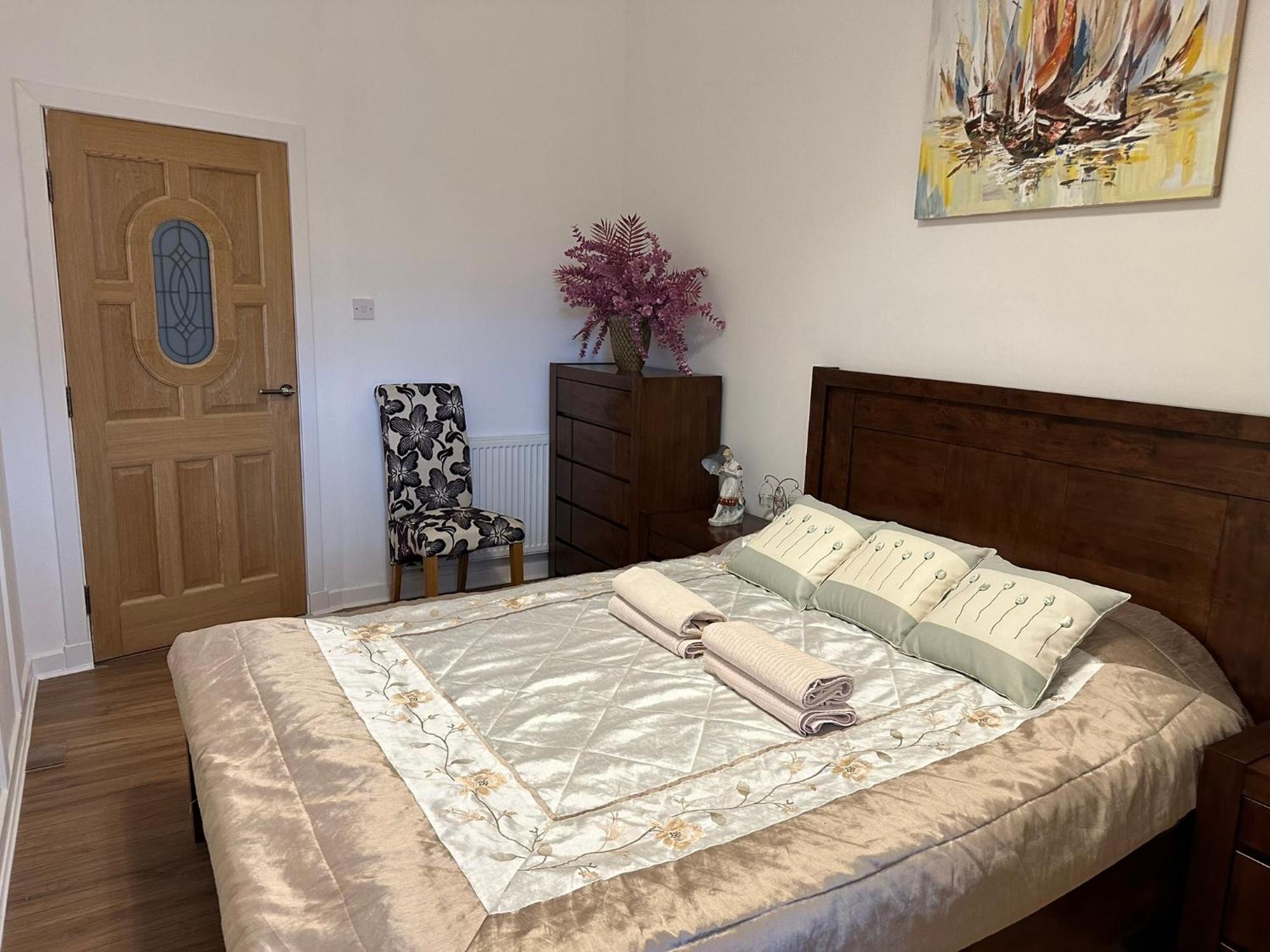 Stunning 2 bedroom apartment Glasgow Eksteriør bilde